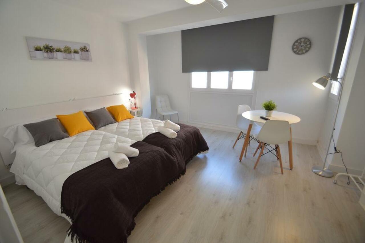 Tarragona Suites Marquesa Экстерьер фото
